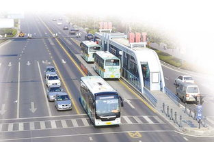 党中央、国务院高度重视城市公共交通发展
